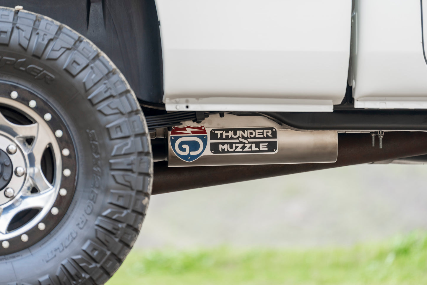 4 inch Thunder Muzzle Diesel Muffler